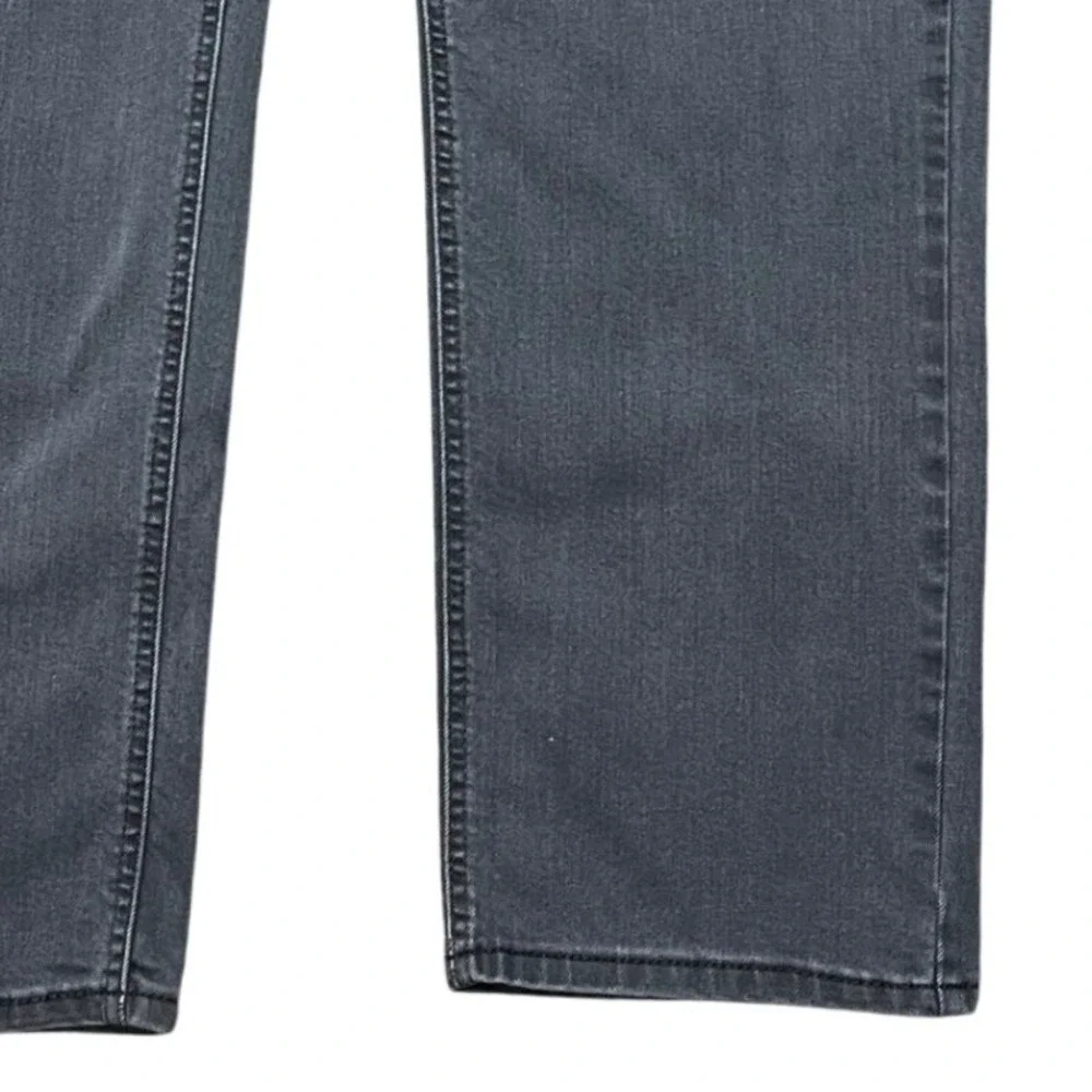 Levi's 541 Jeans Mens 48x32 Gray Stretch 5 Pocket Twill Athletic Taper Denim